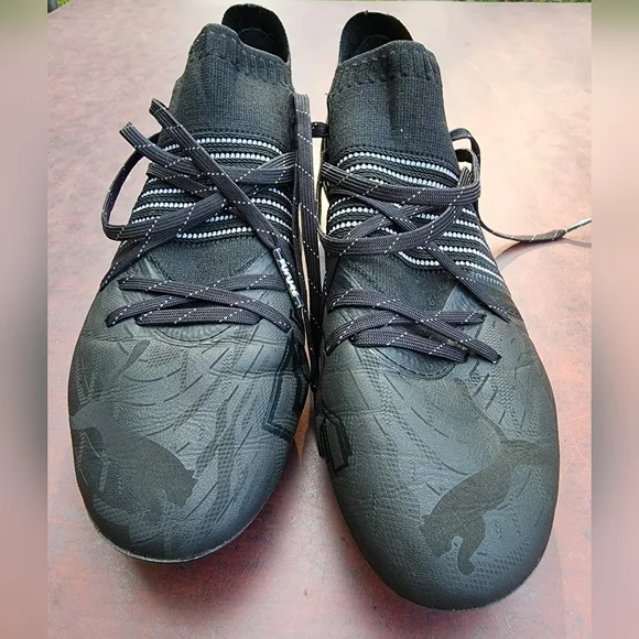 Black Puma future z ultra 1.1 Cleats